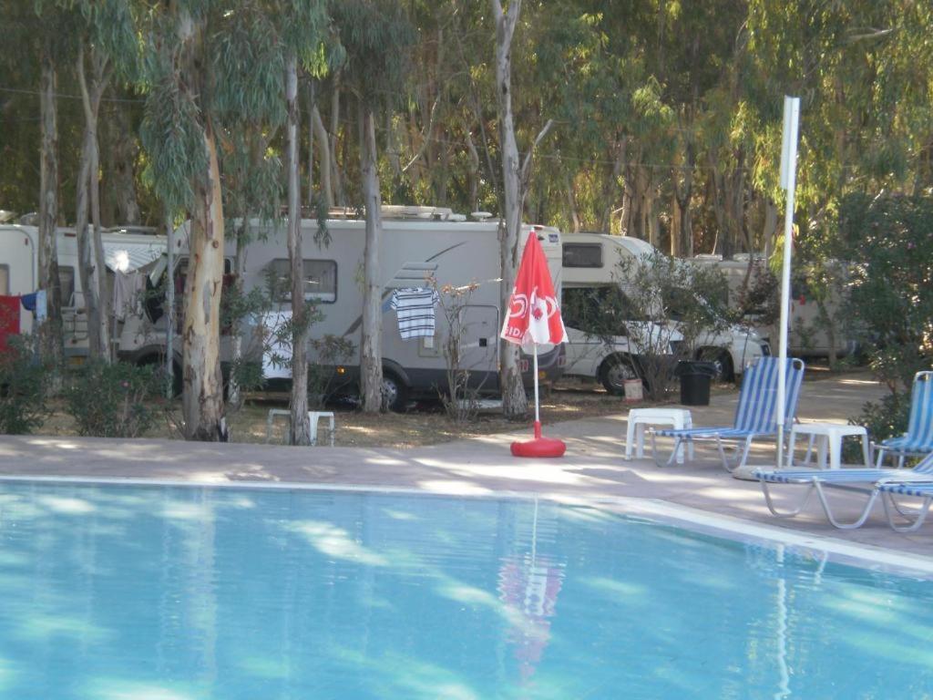 Alissos Camping Golden Sunset מראה חיצוני תמונה